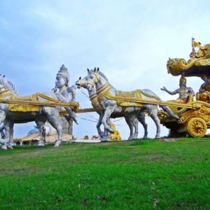 01.02.002 shiva met paard en koets liggend