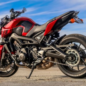 02.01.003 - Honda F2 - Liggend