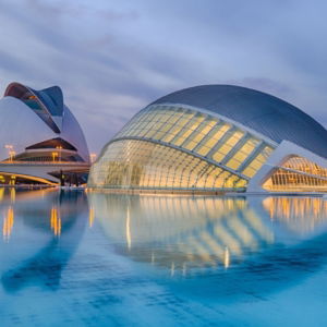 02.02.003 queen sofia palace of arts liggend