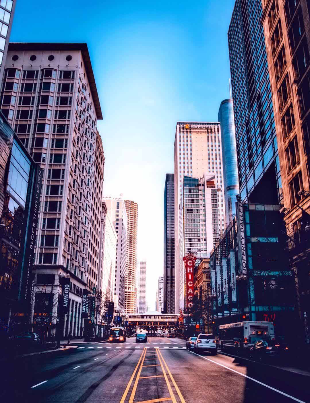 02.02.022 chicago street view staand