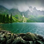 03.02.007 meer in de bergen liggend