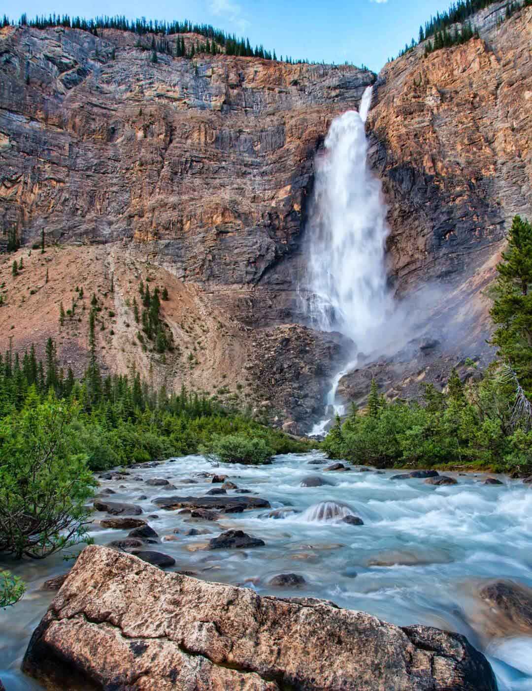 03.02.013 takakkaw watervallen staand