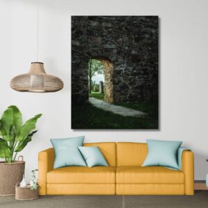 04.01.024 oude muur met klein uitzicht woonkamer sfeer staand